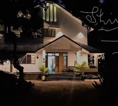 Shruthi'S Aarohi-Nature'S Retreat Mulappilangād 外观 照片