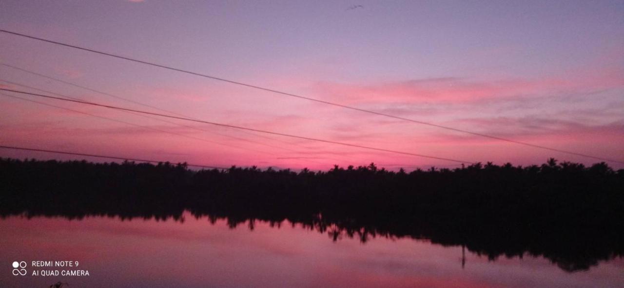 Shruthi'S Aarohi-Nature'S Retreat Mulappilangād 外观 照片