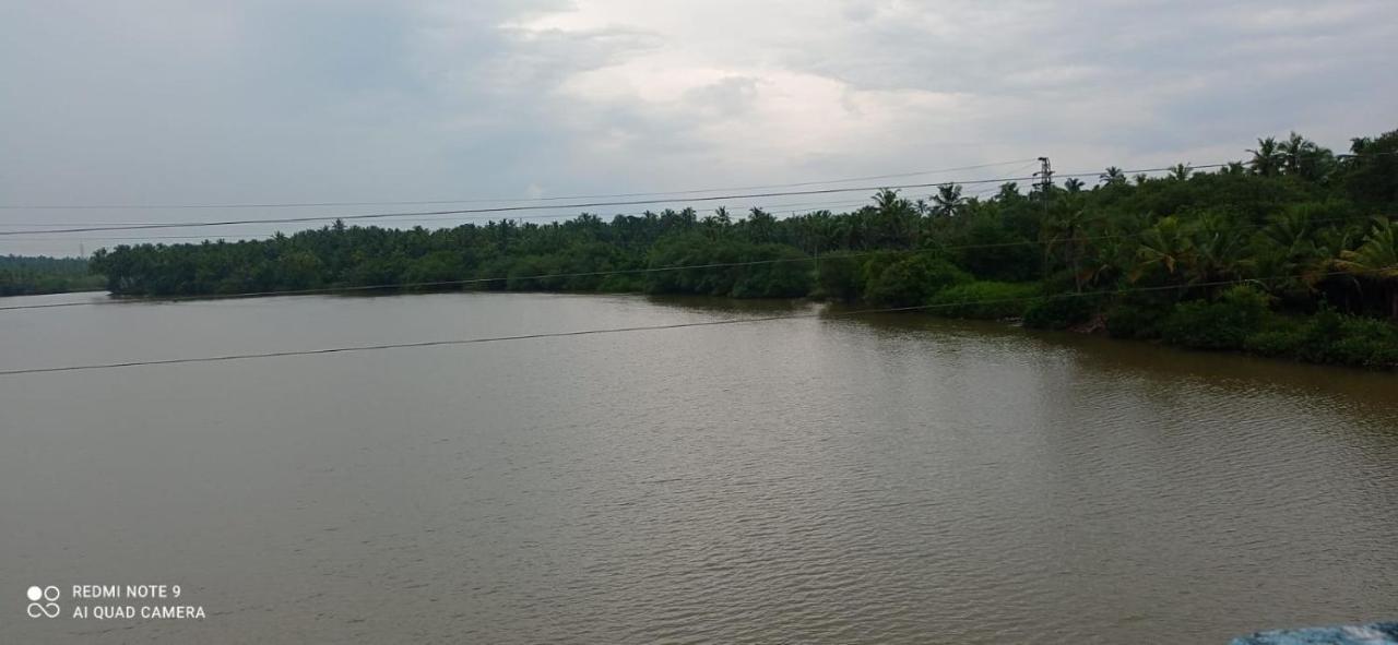 Shruthi'S Aarohi-Nature'S Retreat Mulappilangād 外观 照片