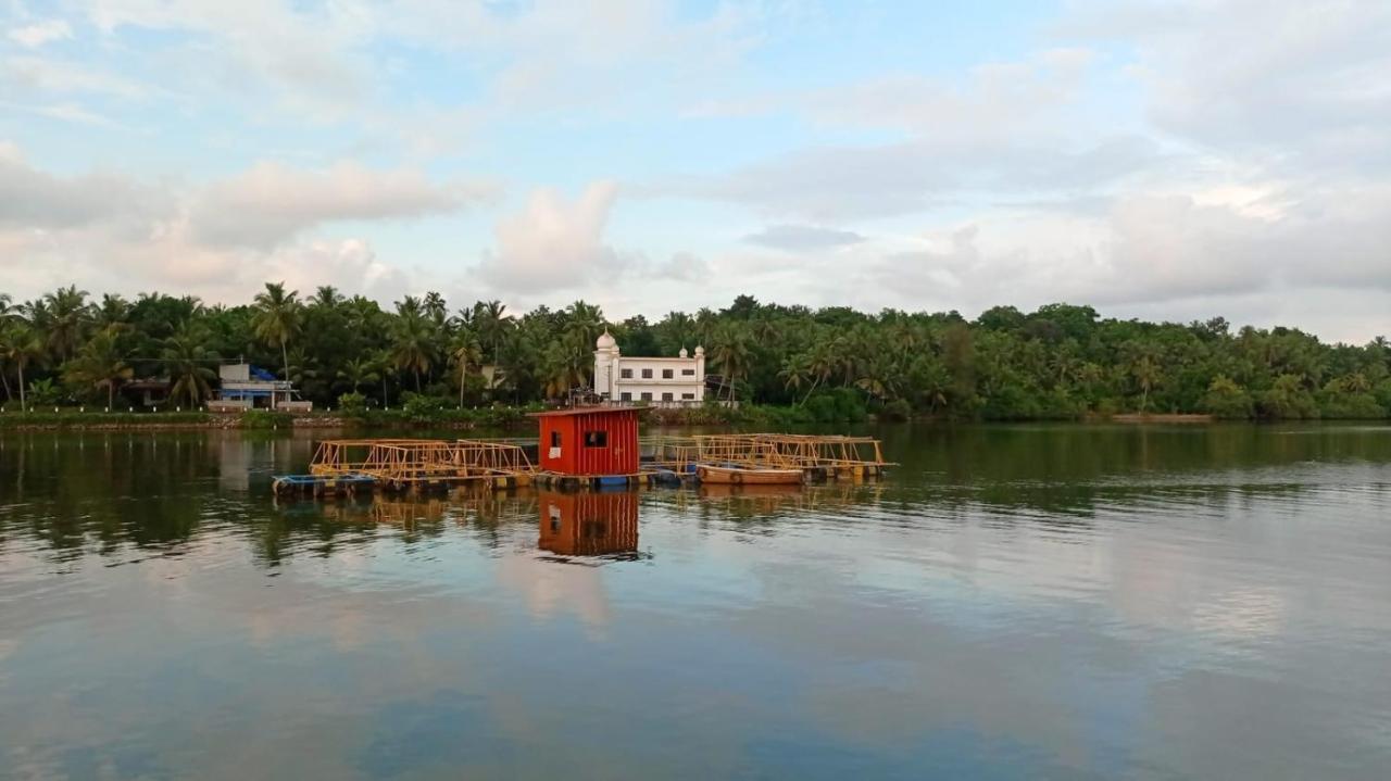 Shruthi'S Aarohi-Nature'S Retreat Mulappilangād 外观 照片